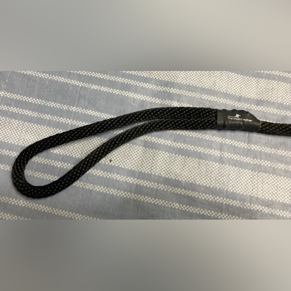 💛TODAY***$9***The Weiss Walkie black rope dog leash. - Picture 3 of 3